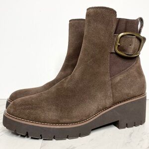 Blondo Dahlia Brown Suede Buckle Bootie 11M